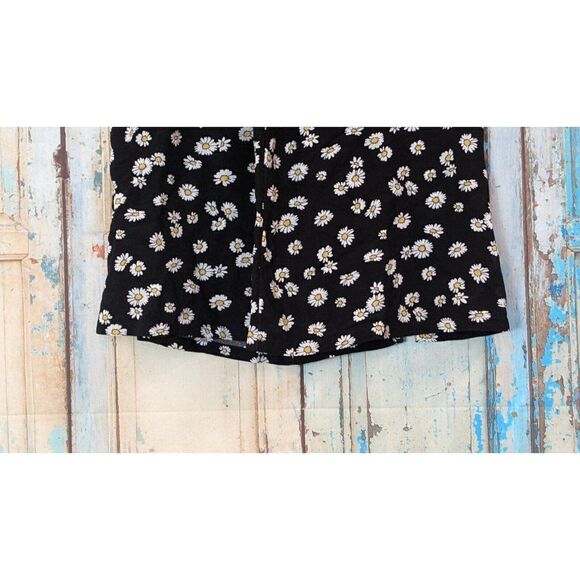Hollister Womens Medium Black Daisy Print Ultra High Rise Back Zipper Mini Skirt - Picture 2 of 8